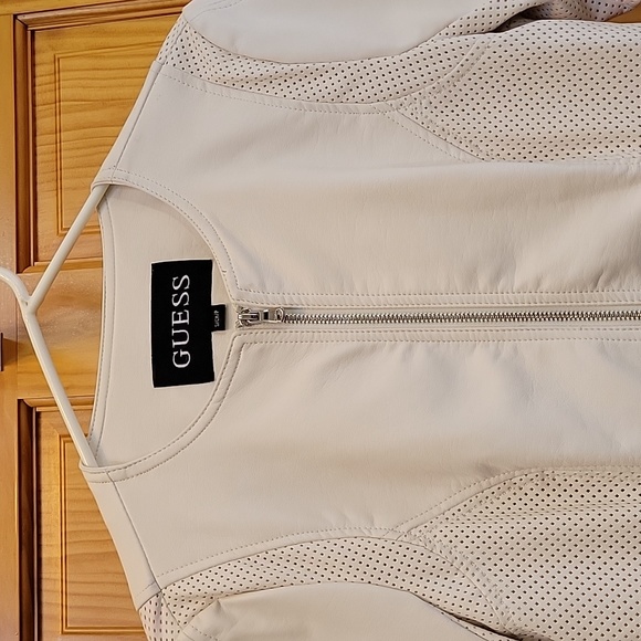 Beautiful Guess jacket NWT - Picture 5 of 14